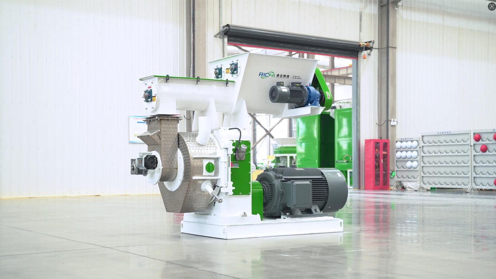 RICHI Machinery industrial wood pellet mill in the factory